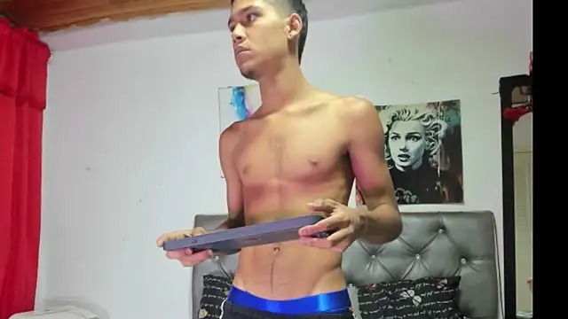 Snapshot of xxKamadevaxx chatting on October 9, 12:38 pm xxKamadevaxx online show from October 9, 12:38 pm