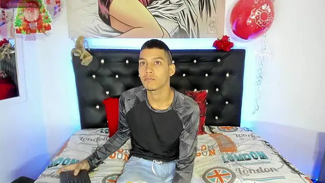 xxKamadevaxx online show from December 22, 12:49 pm