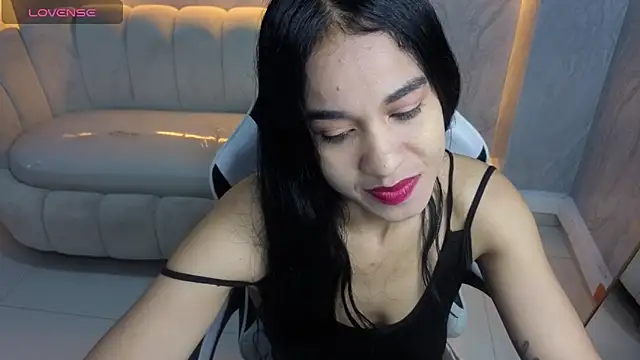 Maia Tx online show from October 28, 12:59 pm