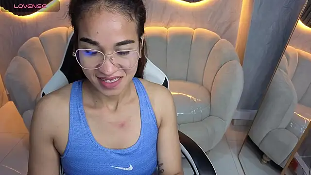 Maia Tx online show from September 26, 12:56 pm