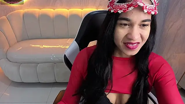 Maia Tx online show from November 13, 1:04 pm