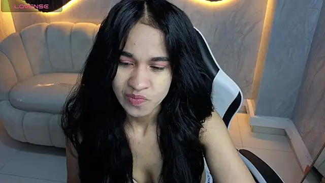 Maia Tx online show from October 26, 1:00 pm