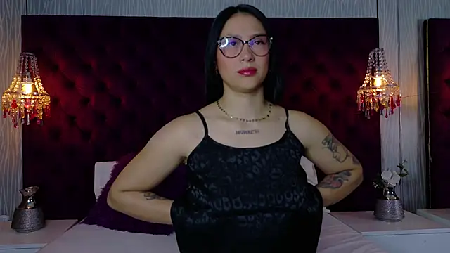 Snapshot of CataScott_ chatting on November 12, 1:59 pm CataScott online show from November 12, 1:59 pm