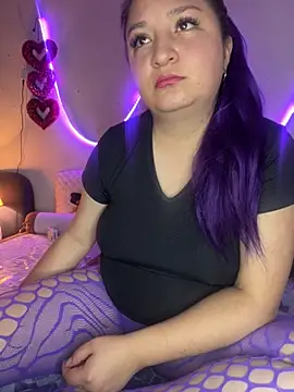 Snapshot of Emma__Fox_ chatting on November 25, 4:18 pm Emma Fox online show from November 25, 4:18 pm