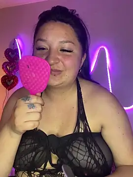 Snapshot of Emma__Fox_ chatting on October 15, 4:15 pm Emma Fox online show from October 15, 4:15 pm