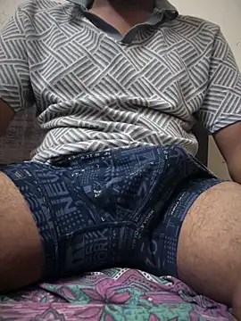 Snapshot of engineerboy14 chatting on September 24, 3:18 pm engineerboy14 online show from September 24, 3:18 pm