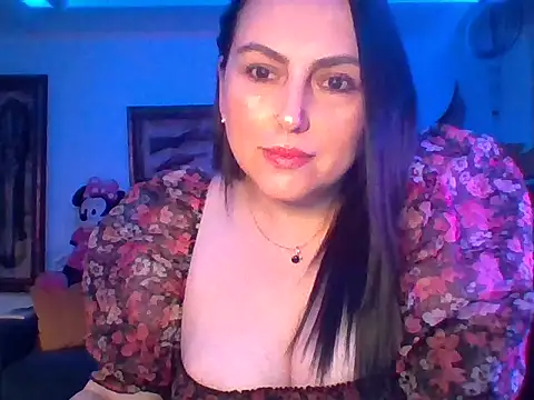 Snapshot of Venusina_07 chatting on October 4, 5:31 am Venusina 07 online show from October 4, 5:31 am