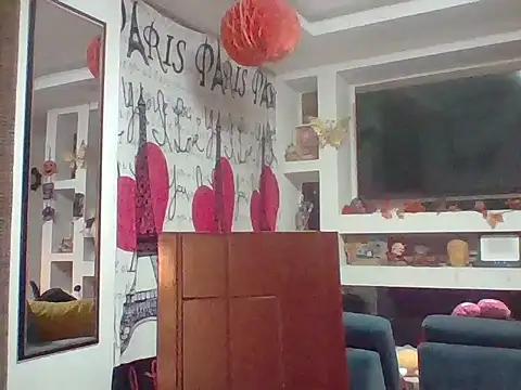 Snapshot of Venusina_07 chatting on October 21, 7:08 am Venusina 07 online show from October 21, 7:08 am