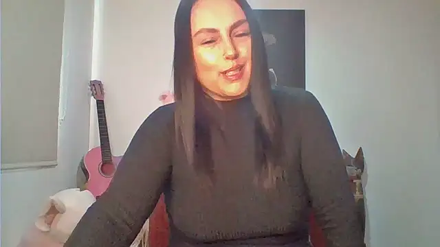 Snapshot of Venusina_07 chatting on May 8, 4:00 pm Venusina 07 online show from May 8, 4:00 pm