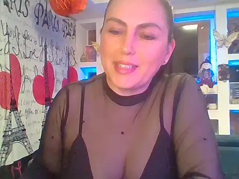 Snapshot of Venusina_07 chatting on October 22, 6:57 am Venusina 07 online show from October 22, 6:57 am