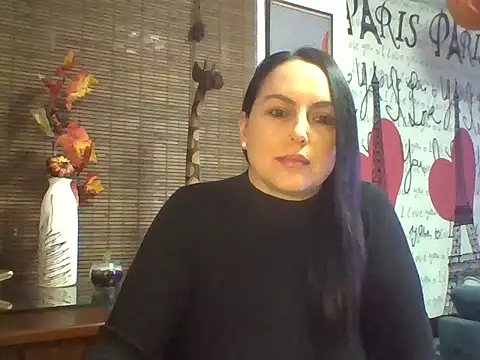 Snapshot of Venusina_07 chatting on October 15, 5:28 am Venusina 07 online show from October 15, 5:28 am