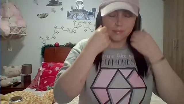 Snapshot of Venusina_07 chatting on December 19, 6:27 am Venusina 07 online show from December 19, 6:27 am