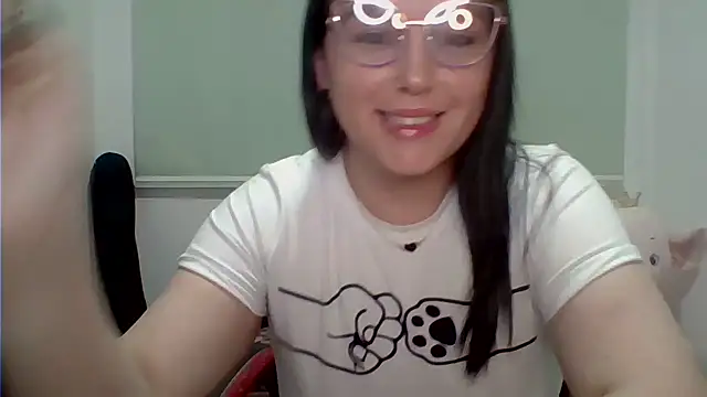 Snapshot of Venusina_07 chatting on February 7, 5:48 am Venusina 07 online show from February 7, 5:48 am