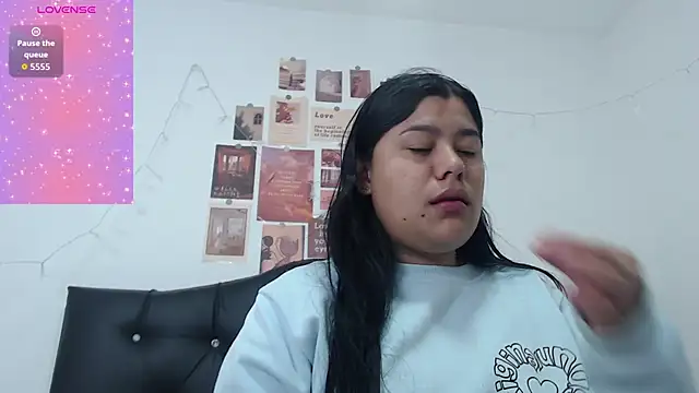 April Becker online show from March 8, 2:59 am