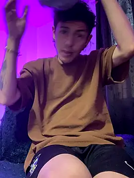 NaytonFreeman online show from November 14, 11:14 am