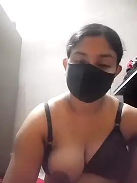 Snapshot of hafiza8746 chatting on October 9, 6:30 pm hafiza8746 online show from October 9, 6:30 pm