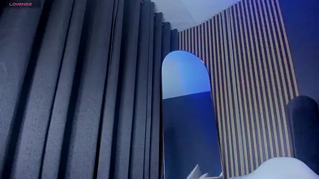 Snapshot of Keila_Fg chatting on October 15, 7:44 pm Keila Fg online show from October 15, 7:44 pm