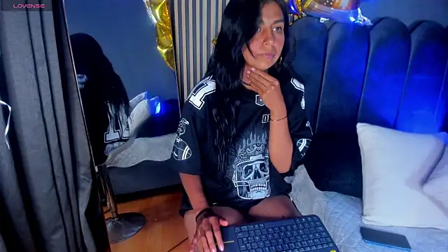 Snapshot of Keila_Fg chatting on September 29, 7:41 pm Keila Fg online show from September 29, 7:41 pm