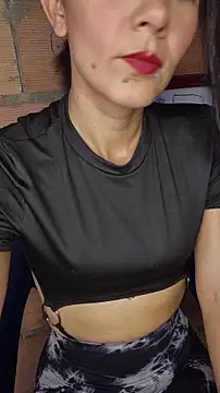 Snapshot of Lhia_ chatting on November 29, 5:24 pm Lhia online show from November 29, 5:24 pm