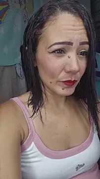 Snapshot of Lhia_ chatting on November 28, 7:03 pm Lhia online show from November 28, 7:03 pm