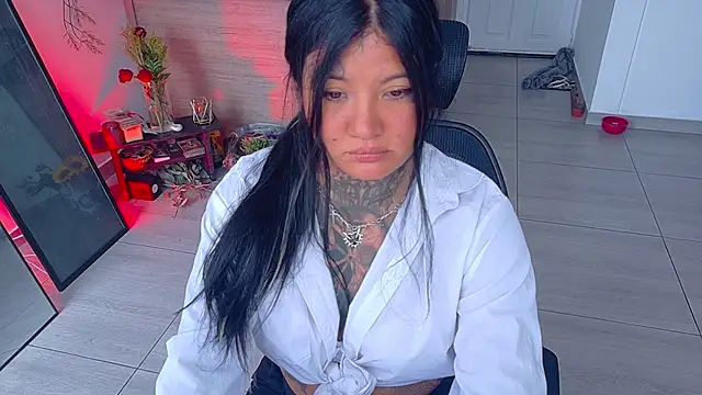 Unatatuada online show from December 1, 7:26 pm