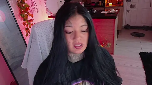 Unatatuada online show from November 8, 12:36 am