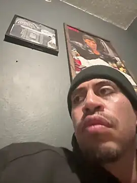 Snapshot of busnfatnutsLildee chatting on February 3, 11:15 am busnfatnutsLildee online show from February 3, 11:15 am