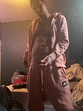 Snapshot of busnfatnutsLildee chatting on November 14, 5:49 pm busnfatnutsLildee online show from November 14, 5:49 pm