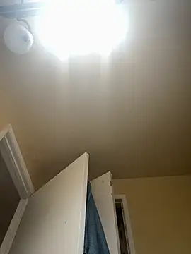 Snapshot of busnfatnutsLildee chatting on November 20, 4:46 am busnfatnutsLildee online show from November 20, 4:46 am