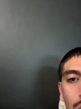 Snapshot of busnfatnutsLildee chatting on October 30, 8:01 am busnfatnutsLildee online show from October 30, 8:01 am