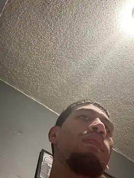 Snapshot of busnfatnutsLildee chatting on January 16, 9:35 am busnfatnutsLildee online show from January 16, 9:35 am