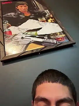 Snapshot of busnfatnutsLildee chatting on January 10, 4:24 pm busnfatnutsLildee online show from January 10, 4:24 pm