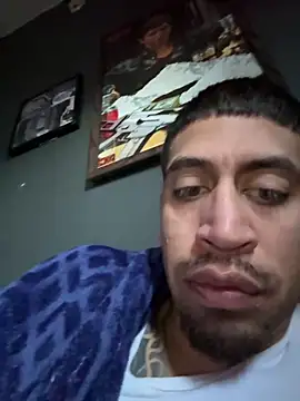 Snapshot of busnfatnutsLildee chatting on February 18, 3:52 pm busnfatnutsLildee online show from February 18, 3:52 pm