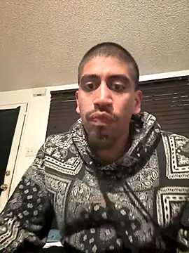 Snapshot of busnfatnutsLildee chatting on November 24, 6:57 am busnfatnutsLildee online show from November 24, 6:57 am