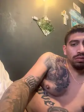 busnfatnutsLildee online show from April 13, 2:15 am