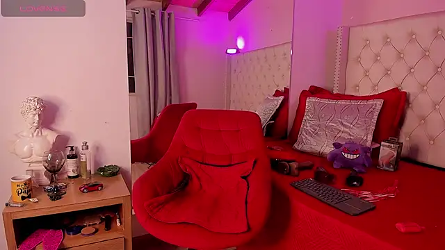 Maddy BigCock online show from October 21, 5:07 am