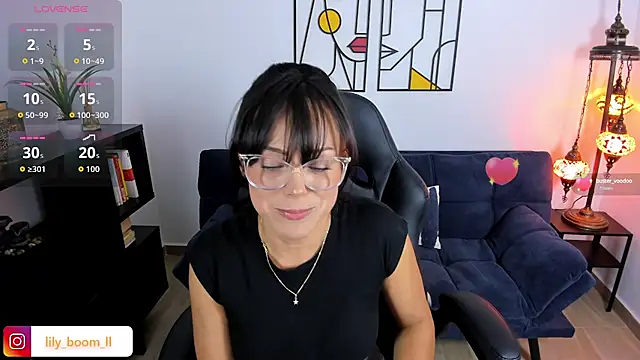 Lyliboomm online show from October 1, 10:57 pm
