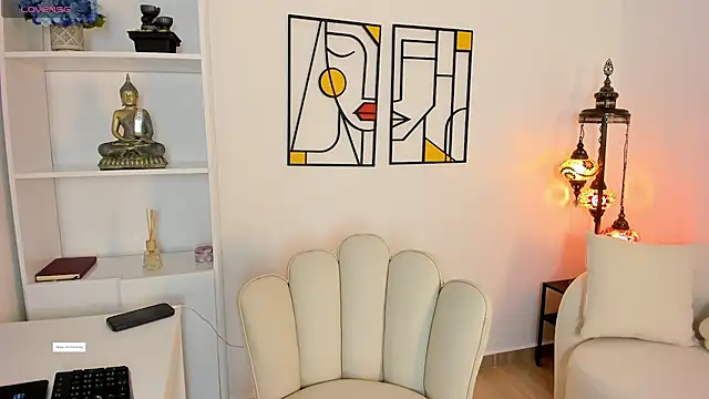 Lyliboomm online show from March 25, 9:57 pm