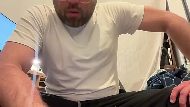 jasoncali305 online show from April 15, 5:57 am