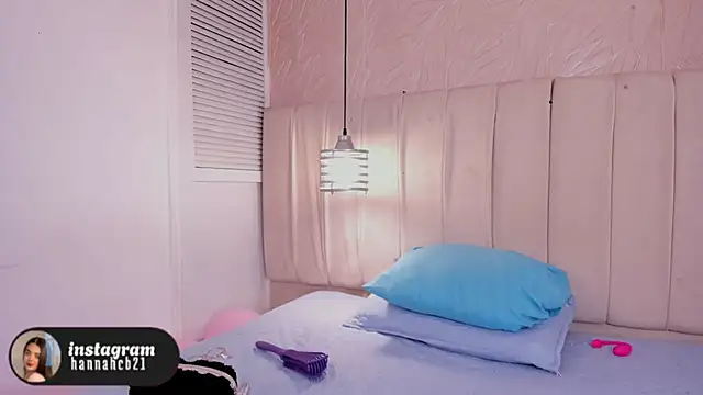 hannahst  online show from March 2, 8:16 pm