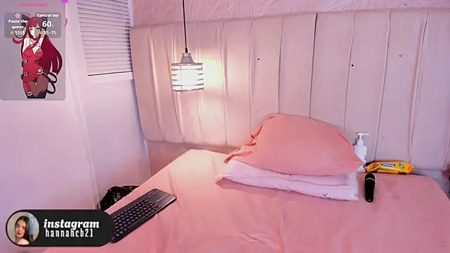 hannahst  online show from February 12, 10:09 pm