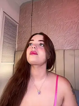Snapshot of hannahst_ chatting on June 6, 8:25 pm hannahst online show from June 6, 8:25 pm