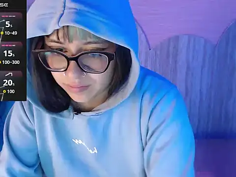 Snapshot of nicte_t_ chatting on September 23, 8:49 pm nicte t online show from September 23, 8:49 pm