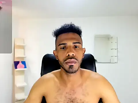Snapshot of alberthott_66 chatting on September 12, 7:57 pm alberthott 66 online show from September 12, 7:57 pm