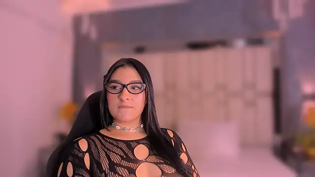 Snapshot of MariaFlowers chatting on October 11, 7:48 pm MariaFlowers online show from October 11, 7:48 pm