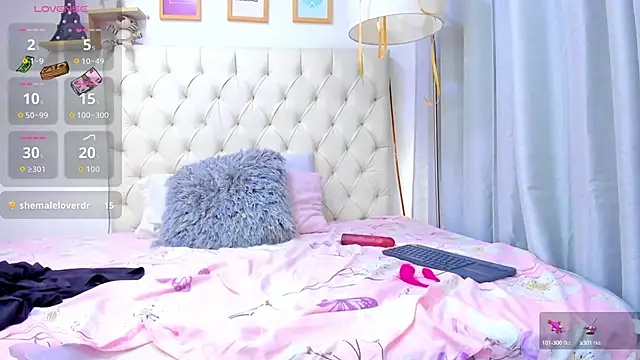 Snapshot of angelica_bonn chatting on October 16, 1:19 pm angelica bonn online show from October 16, 1:19 pm