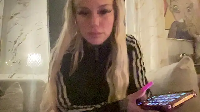 paulinaalatalo online show from January 7, 7:41 pm