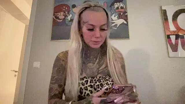 paulinaalatalo online show from February 16, 7:34 pm