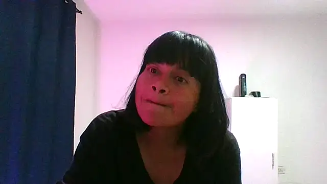 adri89-g online show from March 27, 3:48 am