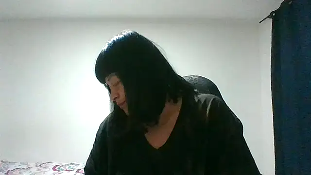 adri89-g online show from February 11, 3:28 am